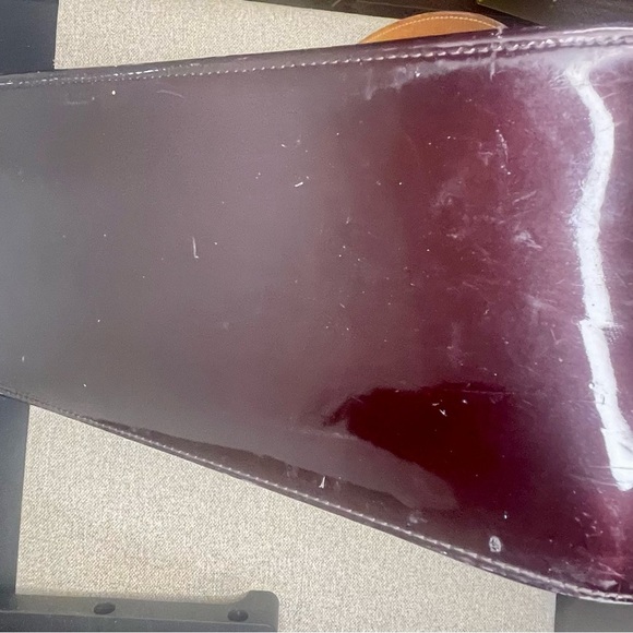 Louis Vuitton Amarante Monogram Vernis Rosewood Avenue - Picture 9 of 10